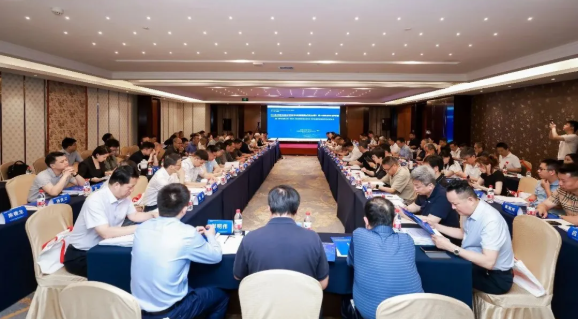 重庆朗威参加隔离式安全栅等7项国家标准工作会议